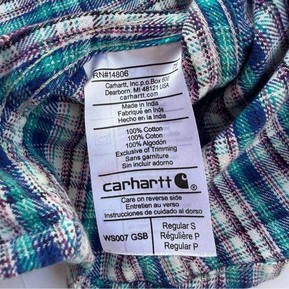 Woman’s Vintage Carhartt Shirt
Size Small - Picture 7 of 7